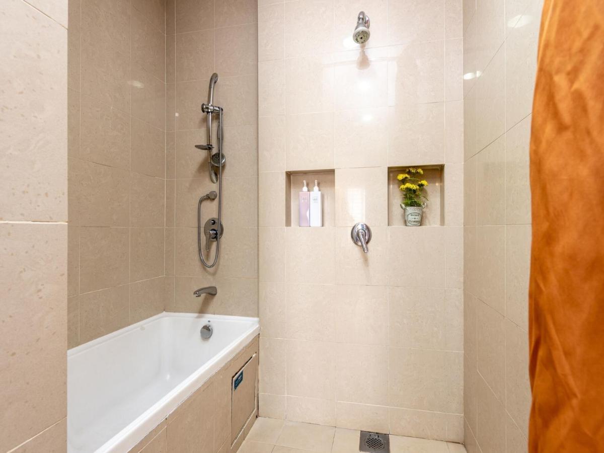 Sunway Suite 4Pax 1Min To Pyramid Mall Sunway Lagoon Petaling Jaya Esterno foto