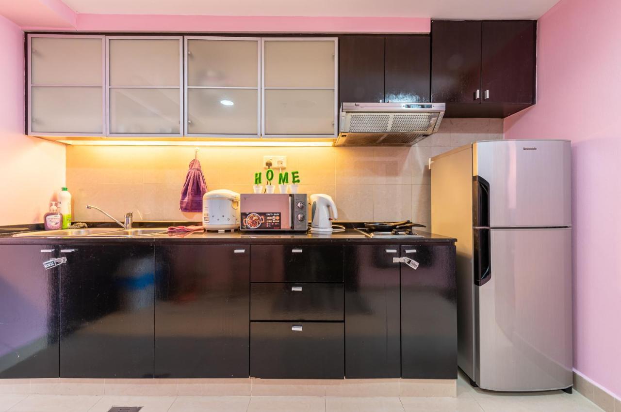 Sunway Suite 4Pax 1Min To Pyramid Mall Sunway Lagoon Petaling Jaya Esterno foto